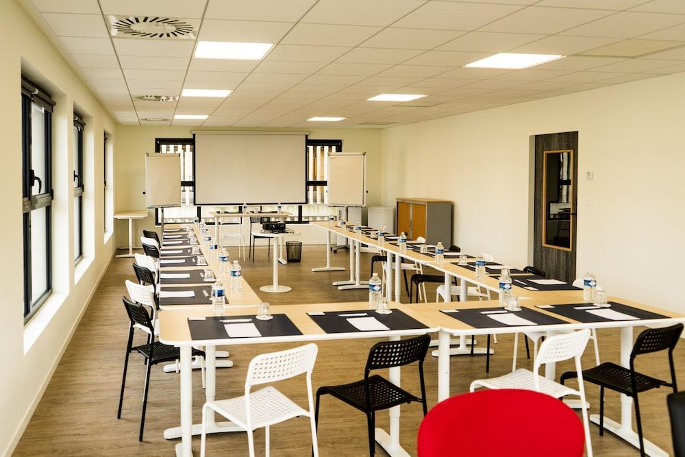 Tulip Inn Thionville Residences Екстериор снимка
